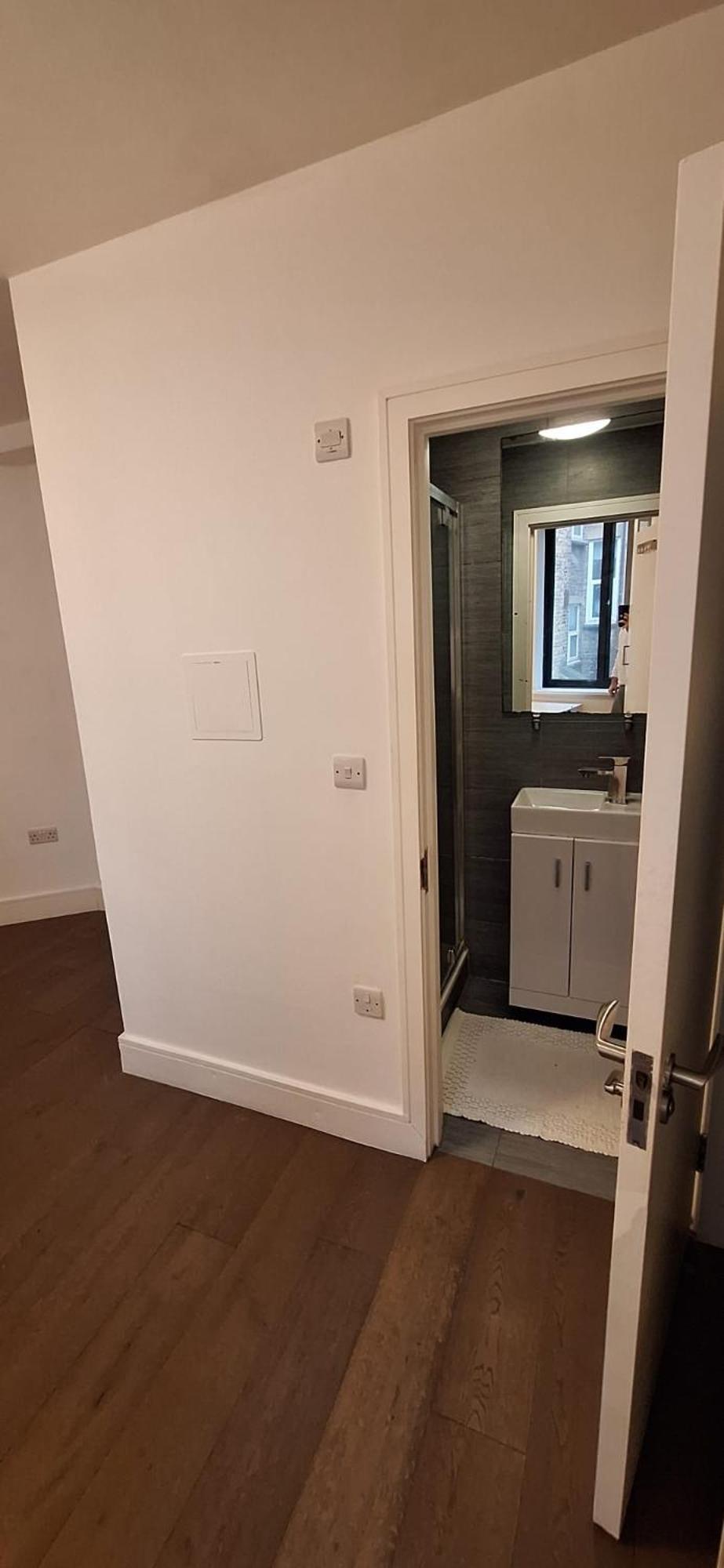Cozy En-suite In In Shared Flat Alloggio in famiglia Londra